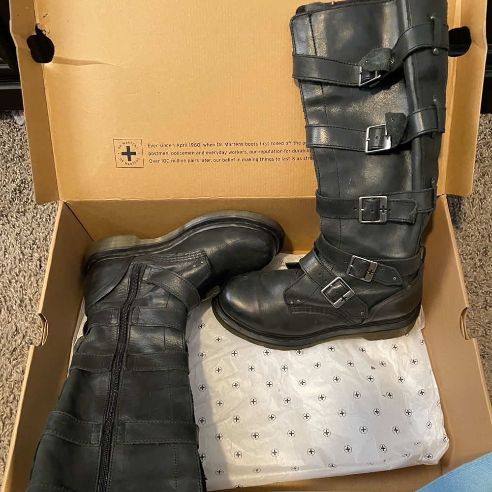 Dr. Marten PHINA. SUPER RARE.
